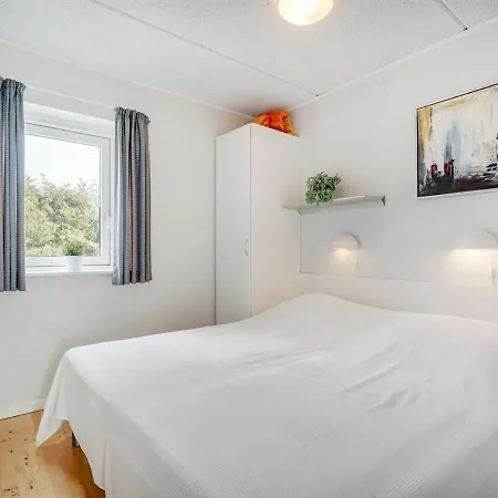Appartement Antomine - 100m From The Sea In Western Jutland By Interhome *